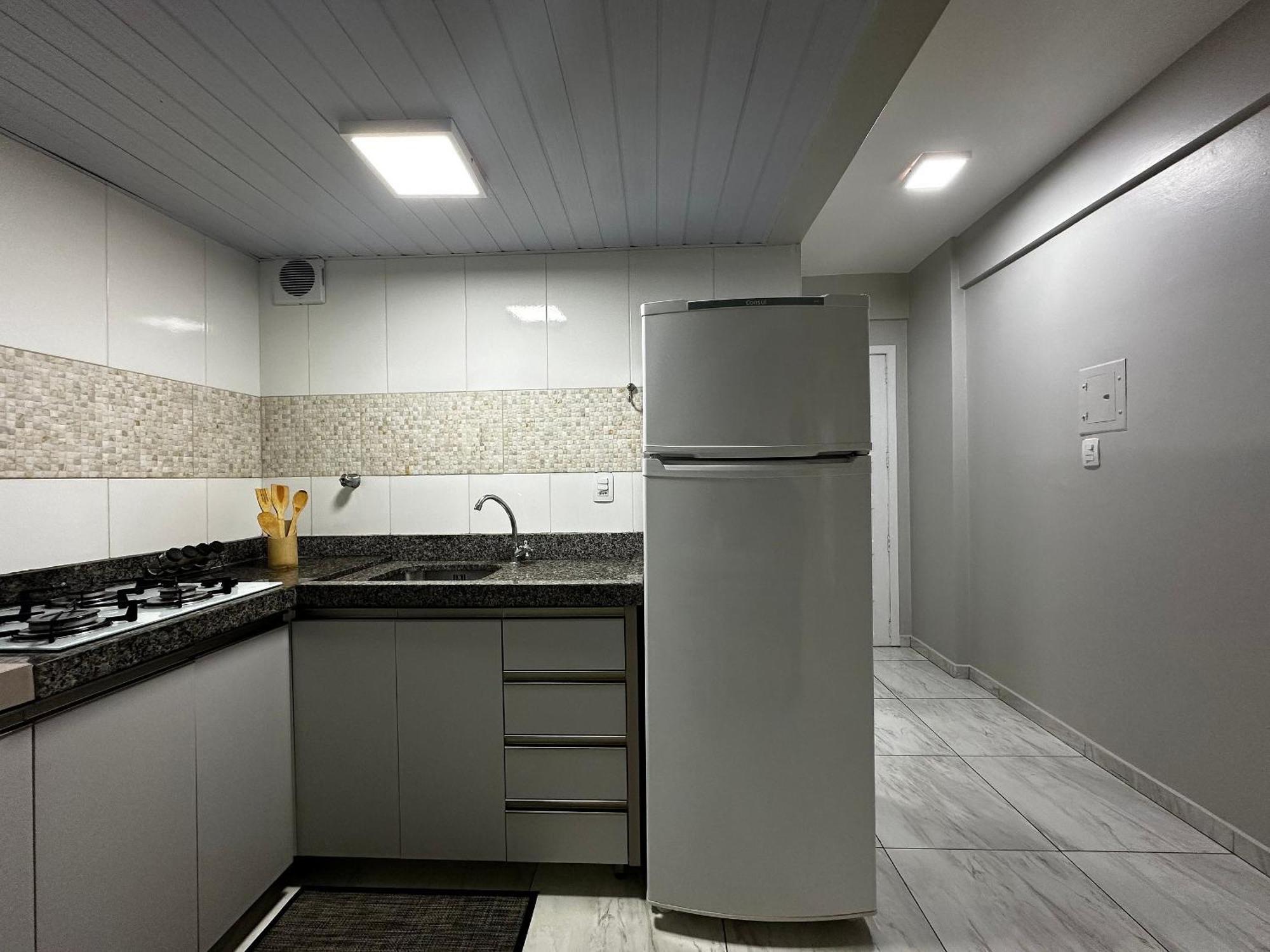Ma01- Kitnet Com Ar | Vista Big Wheel | Garagem Apartment Balneario Camboriu Ngoại thất bức ảnh