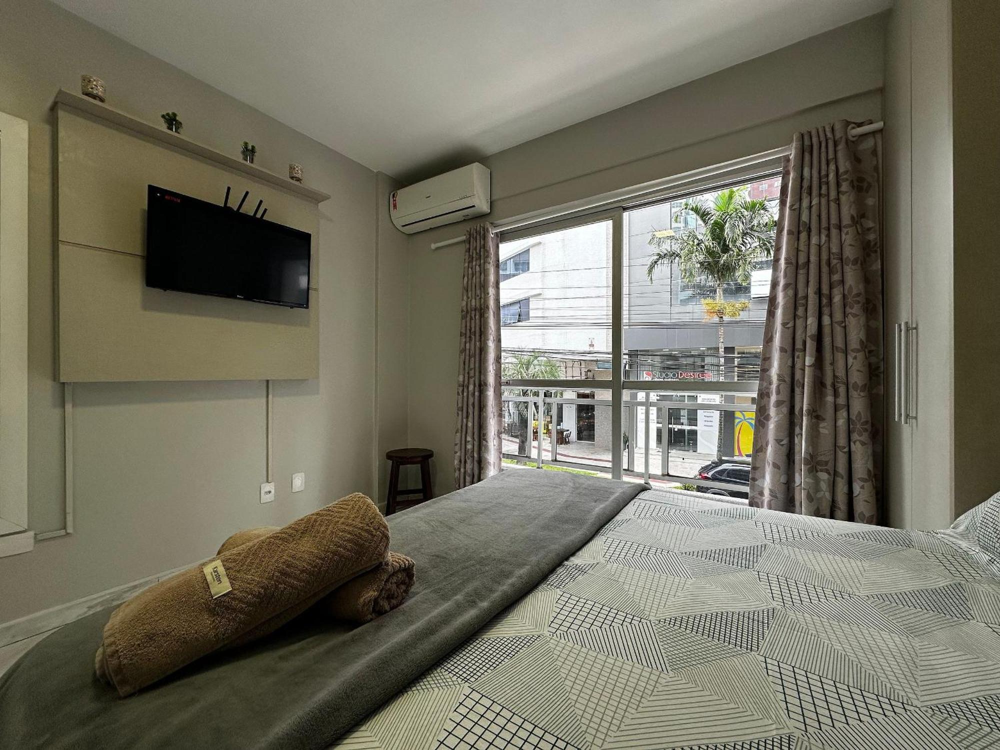 Ma01- Kitnet Com Ar | Vista Big Wheel | Garagem Apartment Balneario Camboriu Ngoại thất bức ảnh